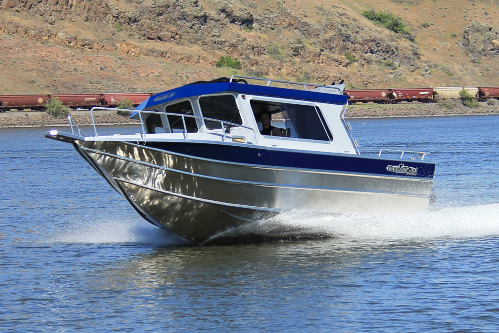 10 Tips To Help You Buy A Fishing Boat - My Westshore
